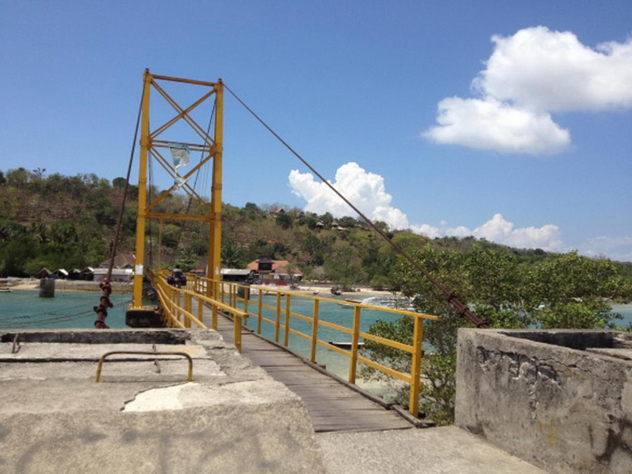 Ocean Hostel Ceningan Island Exterior photo
