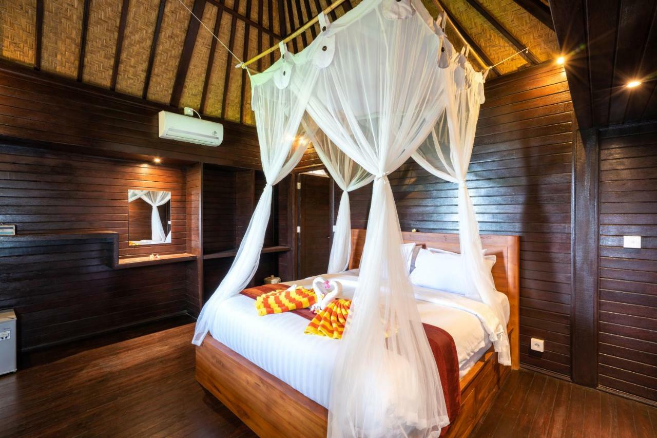 Ocean Hostel Ceningan Island Exterior photo