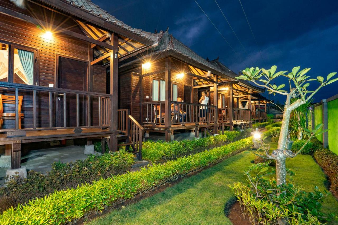 Ocean Hostel Ceningan Island Exterior photo