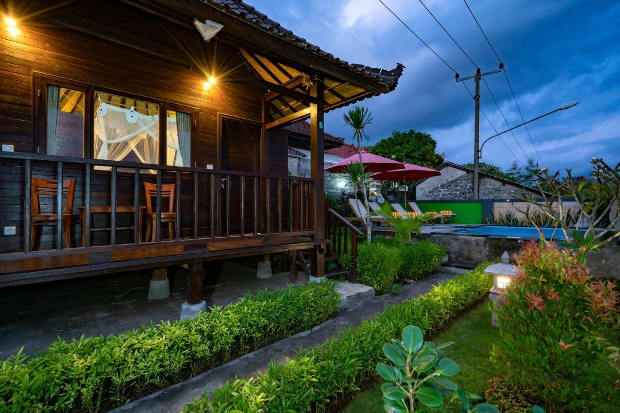 Ocean Hostel Ceningan Island Exterior photo