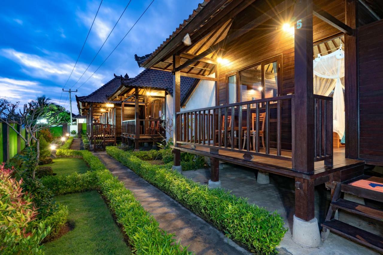 Ocean Hostel Ceningan Island Exterior photo